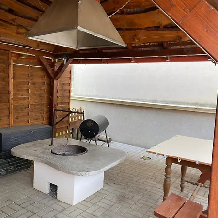 Aranyfuert Vendeghaz Gold Apartament