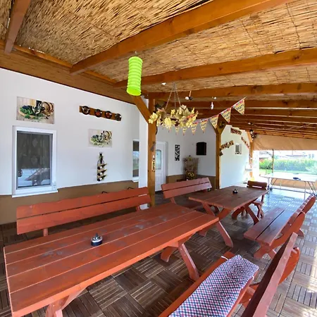 Aranyfuert Vendeghaz Gold Apartament *